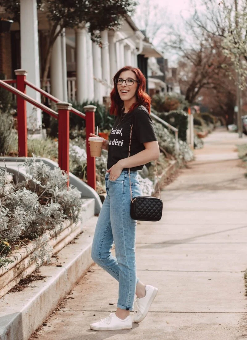 How To Wear Bookish Graphic Tees In The Fall | The Espresso Edition